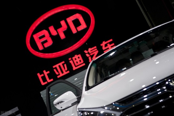 新能源汽車銷量創(chuàng)歷史新高,輪胎企業(yè)抓緊布局 新能源汽車銷量創(chuàng)歷史新高,輪胎企業(yè)抓緊布局