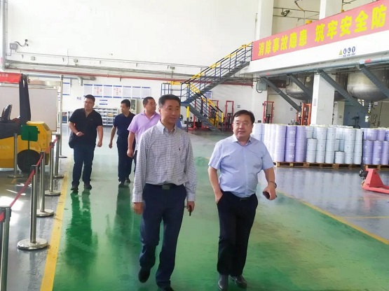 中國腐蝕與防護(hù)協(xié)會(huì)理事長王福會(huì)一行蒞臨雙瑞涂料考察交流