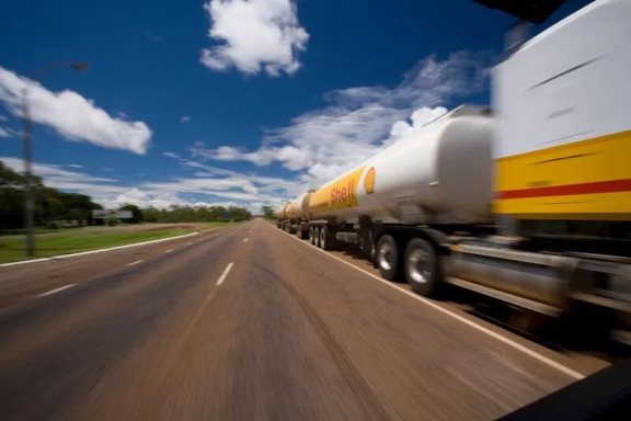 百年油氣巨頭搬家又改名：荷蘭怒了，英國(guó)笑了！