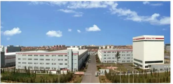 公司加大對新興業務的戰略培育和扶持，持續研發投入