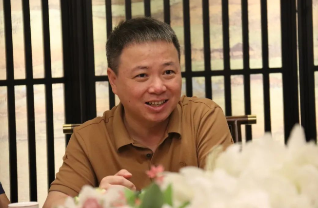 廣西華港農牧發展有限公司董事長彭春發發言