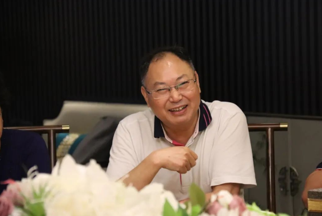南寧漓源糧油飼料有限公司總經理唐金生發言