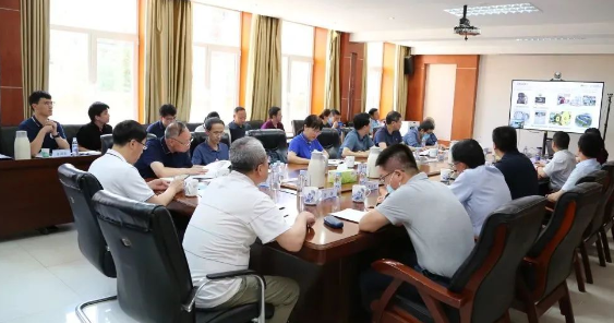 北京化工大學(xué)張立群院士團(tuán)隊與北橡院技術(shù)交流 北京化工大學(xué)張立群院士團(tuán)隊與北橡院技術(shù)交流