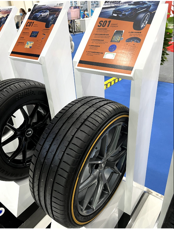 賽輪的C01、E01+、S01三款液體黃金輪胎，專門針對國內乘用胎市場研發，分別主打安全舒適、節能耐用、高端運動。