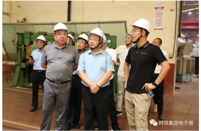 先后主要拜訪和考察了青島平度旺裕橡膠、啟航輪胎、星航橡膠科技、榮成浦林成山輪胎、威海佳航科技輪胎公司、三角輪胎和騰森輪胎公司,加快錦綸化纖產品的市場開發和產業發展。 先后主要拜訪和考察了青島平度旺裕橡膠、啟航輪胎、星航橡膠科技、榮成浦林成山輪胎、威海佳航科技輪胎公司、三角輪胎和騰森輪胎公司,加快錦綸化纖產品的市場開發和產業發展。