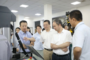 寧波市科技局黨組成員、副局長陳善福蒞臨建新開展“三強三促”專項調研
