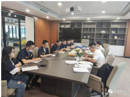 中審(深圳)認證有限公司審核組蒞臨青島黑貓開展知識產權管理體系再認證審核。此次審核工作采取現場會議的形式，在各部門負責人的密切配合下，順利通過這次再認證審核。