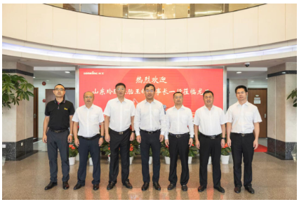 此次到訪，在雙方高度認(rèn)可的基礎(chǔ)上，簽訂了戰(zhàn)略合作協(xié)議，將進(jìn)一步深化合作，合力推動中國工程機(jī)械領(lǐng)域的高質(zhì)量發(fā)展。