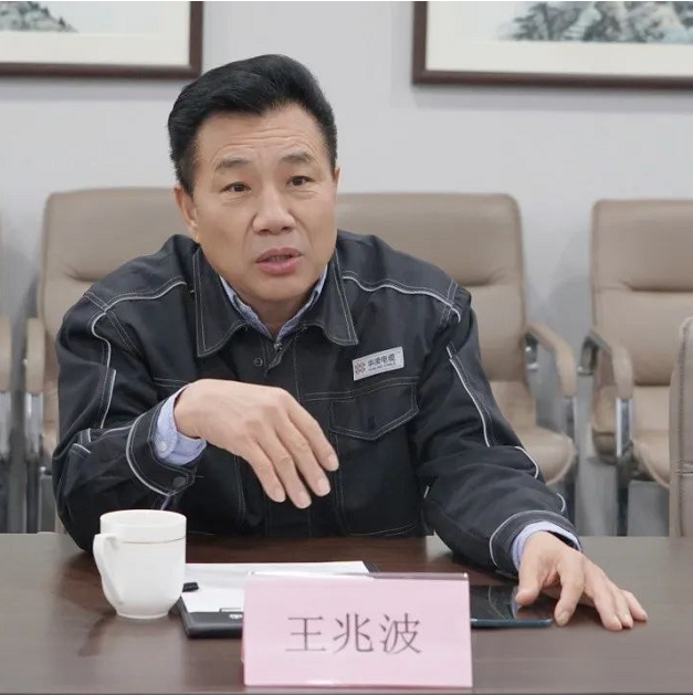 　王兆波表示非常感謝各位領導蒞臨華凌進行指導，華凌將義不容辭的提供最好的資源、最好的幫助，積極參加社會正能量活動，一同促進章丘發展。