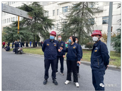 葛國榮首先向王耀一行介紹了中策集團近幾年的發展情況和發展方向。 葛國榮首先向王耀一行介紹了中策集團近幾年的發展情況和發展方向。