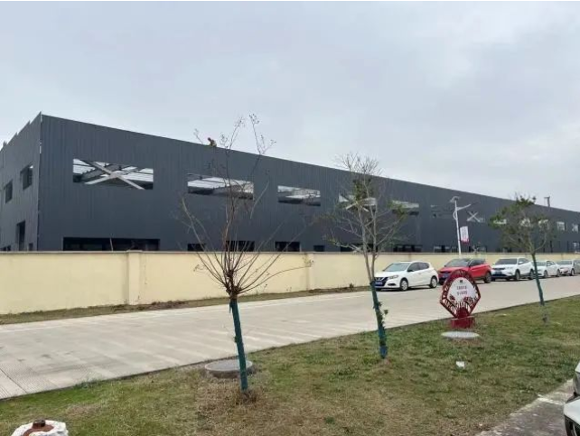 輪胎新工廠,已建成80% 輪胎新工廠,已建成80%