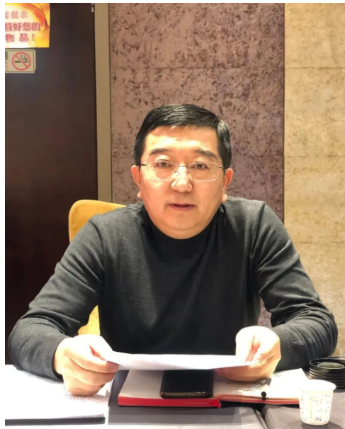 　龔大亮監事長對2023年的工作計劃進行了詳細闡述，他指出，2023年是深入發展的關鍵一年，將進行商會換屆新工作，開創商會工作新局面。