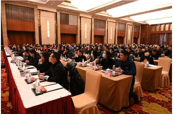 董事長出席,通用股份動員表彰大會圓滿召開! 董事長出席,通用股份動員表彰大會圓滿召開!