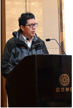 各事業(yè)部 、泰國工廠、柬埔寨工廠分別進行宣誓 各事業(yè)部 、泰國工廠、柬埔寨工廠分別進行宣誓