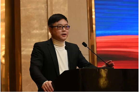蓄勢謀新,進化增效 蓄勢謀新,進化增效