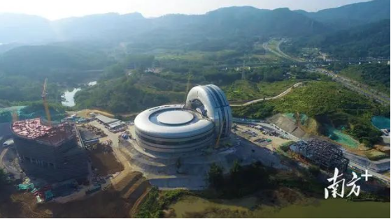 01、廣州航空輪胎項(xiàng)目復(fù)工