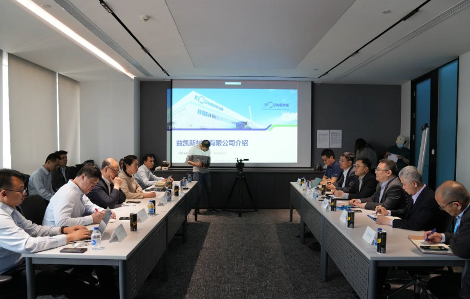 本次重要合作方阿朗新科是全球知名的合成橡膠公司，其中國(guó)總部與生產(chǎn)研發(fā)中心均位于常州。