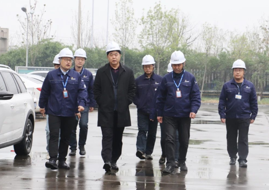 尚吉永主席視察耐斯特炭黑公司，強(qiáng)調(diào)“以利潤為中心”