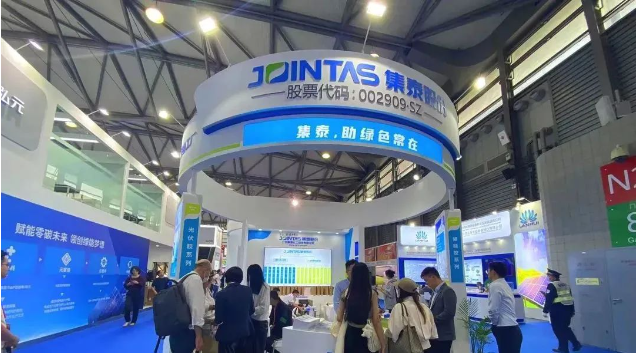 據了解，集泰股份在光伏膠市場取得了亮眼的成績。他們憑借科技創新能力突出、技術指標國際領先以及對產業發展的高價值認可，榮獲廣東省高新技術企業協會評為“2022年廣東省名優高新技術產品”。