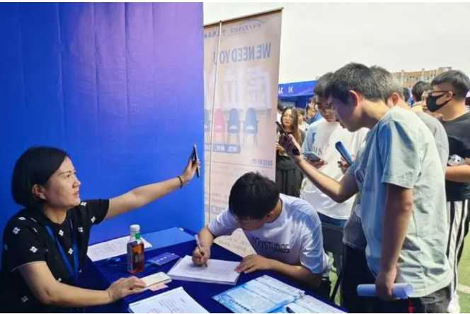 寧夏神州輪胎公司展現發展潛力，吸引優秀人才加入