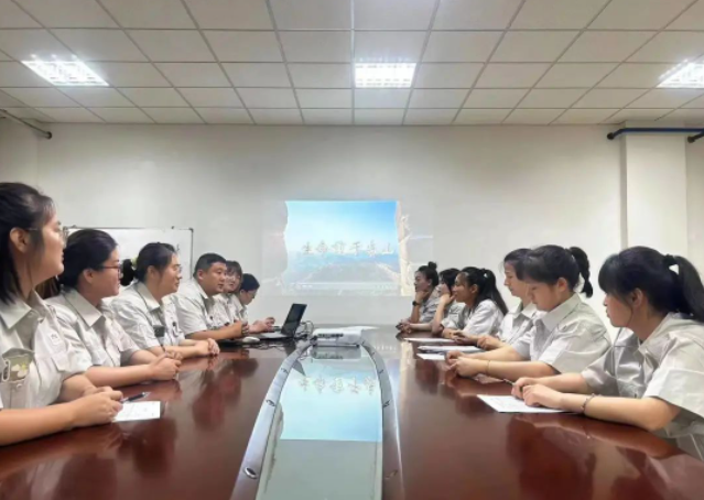延長橡膠公司實(shí)驗(yàn)室開展“人人講安全，個(gè)個(gè)會(huì)應(yīng)急”專項(xiàng)培訓(xùn)