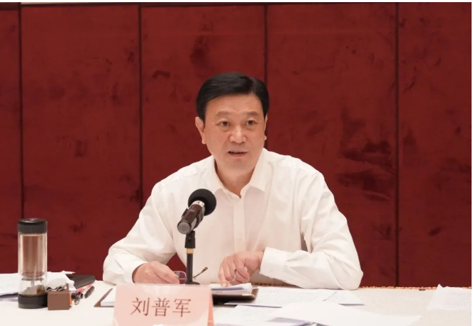 中國涂料工業協會會長工作會議于8月2日在上海成功召開
