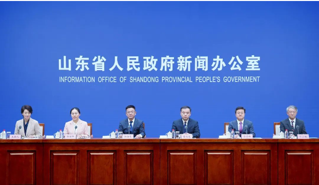 山東省政府新聞辦在濟(jì)南舉行新聞發(fā)布會(huì)，就山東省科技成果轉(zhuǎn)化工作情況進(jìn)行了介紹，并回答記者提問。