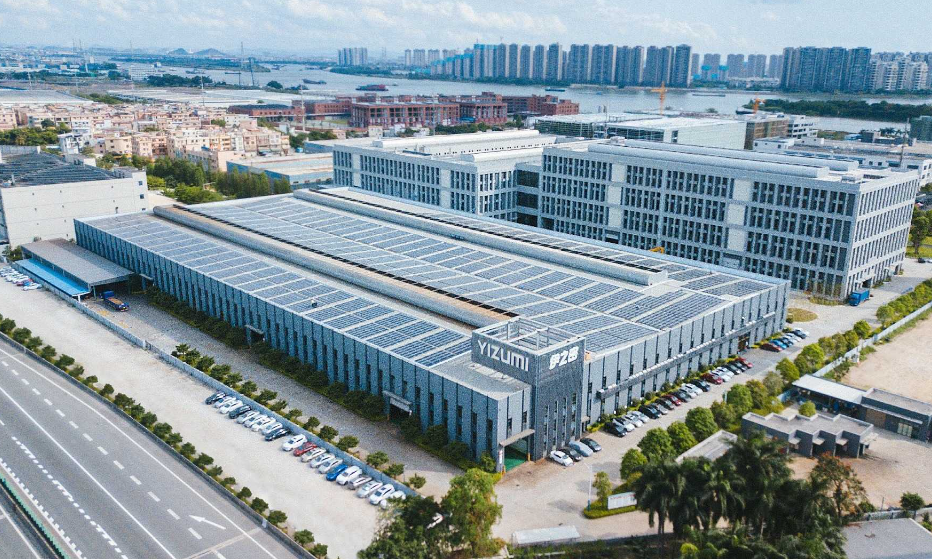 伊之密發(fā)布2023年半年度報告，報告期內(nèi)，伊之密實現(xiàn)營業(yè)收入19.61億元，同比增長2.14%。實現(xiàn)歸屬于上市公司股東的凈利潤2.51億元，同比增長4.73%。實現(xiàn)歸屬于上市公司股東的扣除非經(jīng)常性損益的凈利潤2.42億元，同比增長9.92%。基本每股收益0.54元。